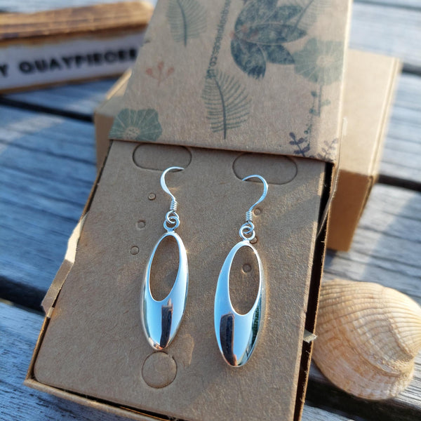 925 Hall Marked Sterling Silver  Lovely oval loop shaped earrings&nbsp;  Perfect for everyday wear or a little gift for a friend!  H 26mm (from bottom of hook) x W 9mm